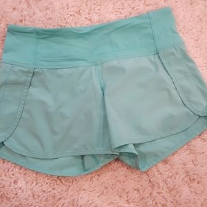 Lululemon speed it up short